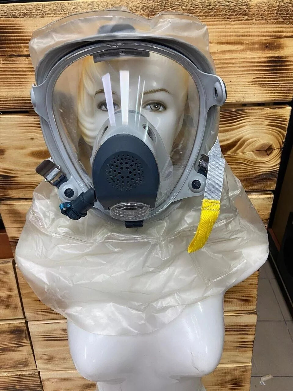 Israeli Sapphire CBRN Full face Gas Mask with hood and 25L PAPR- Fits Ages 13 -99