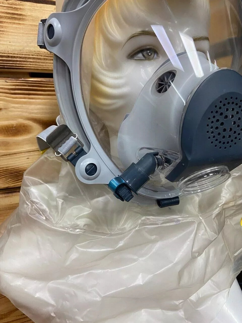 Israelische Sapphire CBRN-Vollgesichts-Gasmaske mit Haube und 25 l PAPR - Passend für Kinder im Alter von 13–99